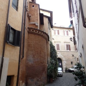 Rückseite im Vicolo del Leonetto
