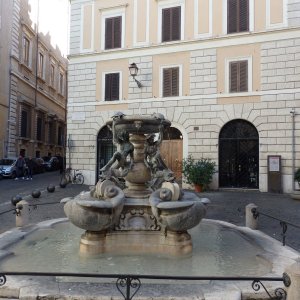 Fontana delle Tartarughe