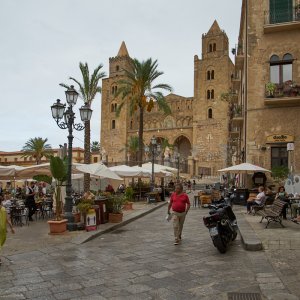 Cefalu Domplatz