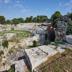 Syrakus e Amphitheater 1a.jpg