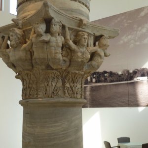 Brindisi - Säule der Via Appia im Museum