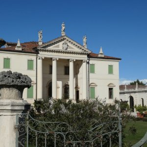 Villa Cordellina Lombardi