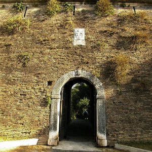 Eingang zur Villa Sciarra