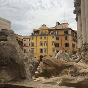 Fontana di Trevi3.JPG