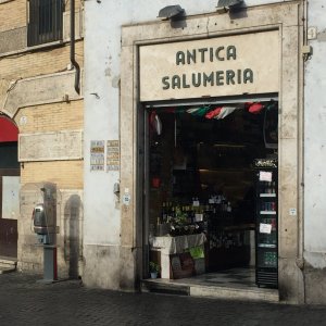 Piazza della Rotonda.JPG