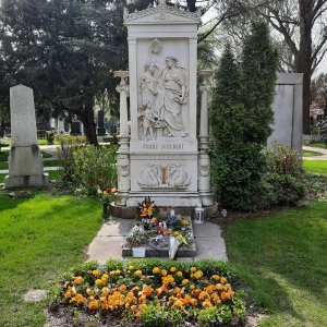 Zentralfriedhof Wien Franz Schubert.jpg