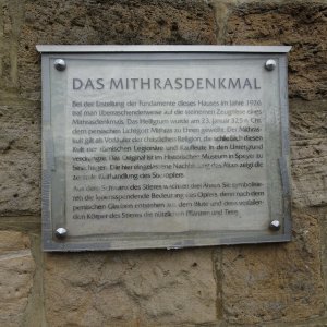 zum Mithrasdenkmal