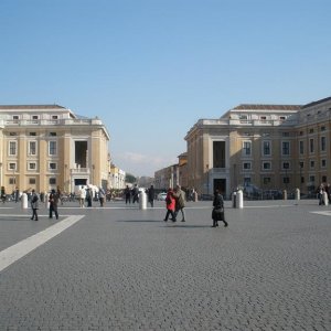Blick vom Petersplatz in die Via della Conciliazione