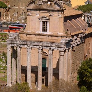 Tempel des Antonius Pius und der Faustina