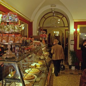 Cafe Greco