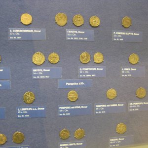 Ausstellung: Die Mnzen des Augustus