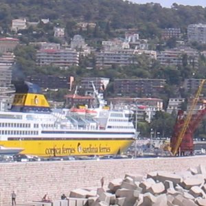 Der Hafen von Nizza