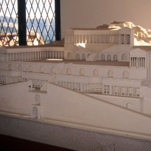 Palestrina: Modell des Tempels der Fortuna Primigenia