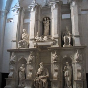 S.P.in Vincoli, Grabmal f. Julius II mit Mosesstatue
