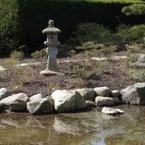 Steinlaterne im Japanischen Garten