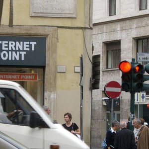 SEHR guter Internetpoint bei S. Andrea della Valle, Corso Vit. Em. II