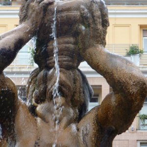 Tritonenbrunnen