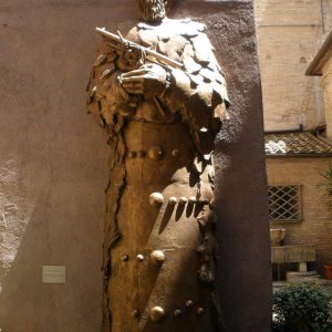 S. Maria degli Angeli e dei Martiri: Galilei-Statue