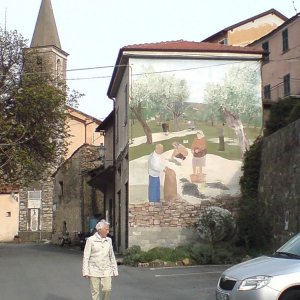 Valloria - Dorf der bemalten Türen