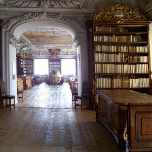 Kremsmnster, Bibliothek