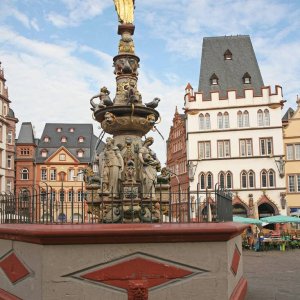 Trier Petrussaeule Markt