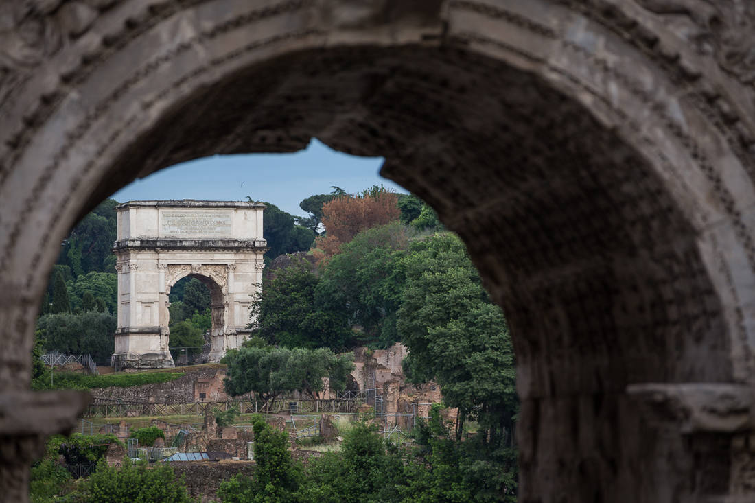 Blick aufs Forum Romanum Titusbogen