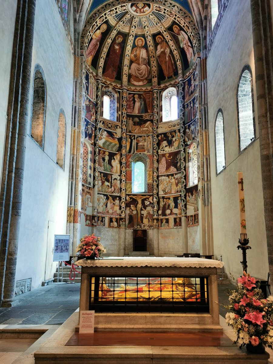 Como Basilika Sant'Abbondio Chor