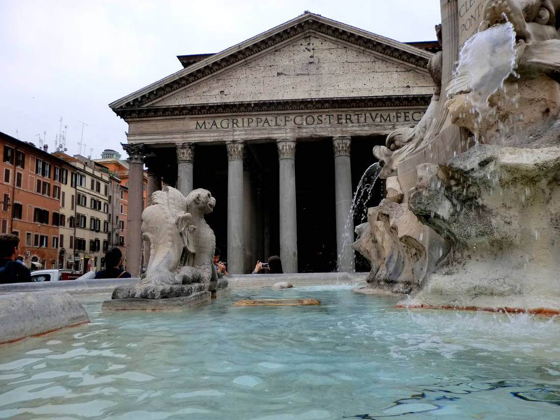 Fontana di Pantheon