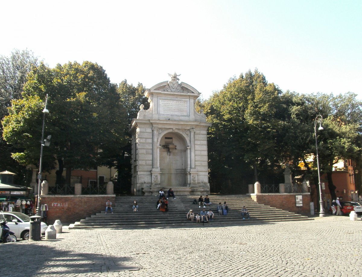 Piazza Trilussa an der Ponte Sisto