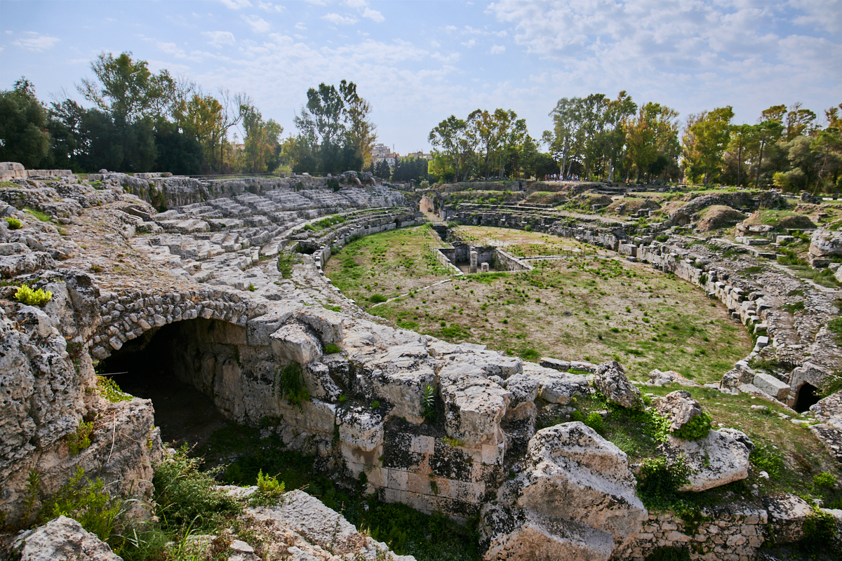 Syrakus e Amphitheater 3.jpg