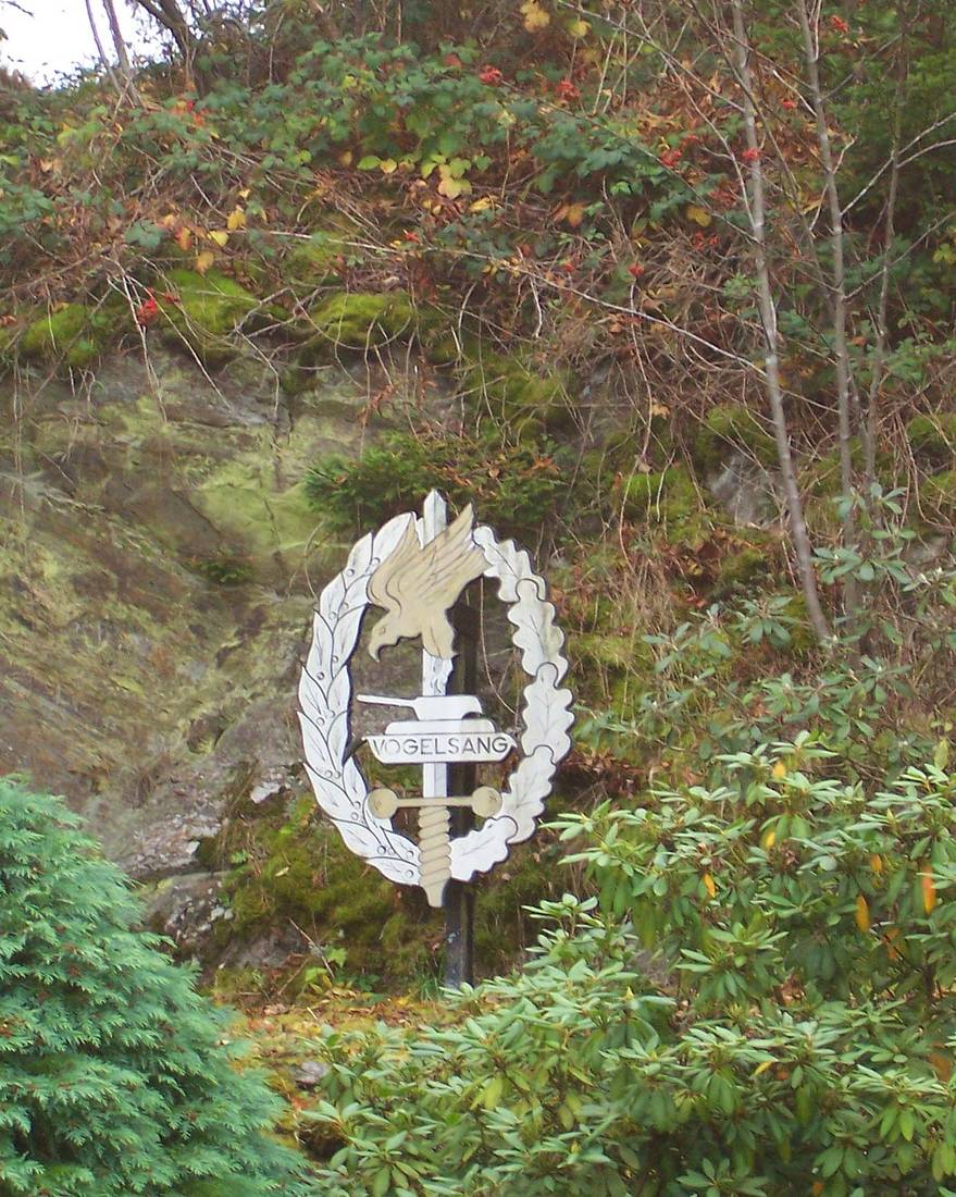 Truppen-bungsplatz Vogelsang, Emblem