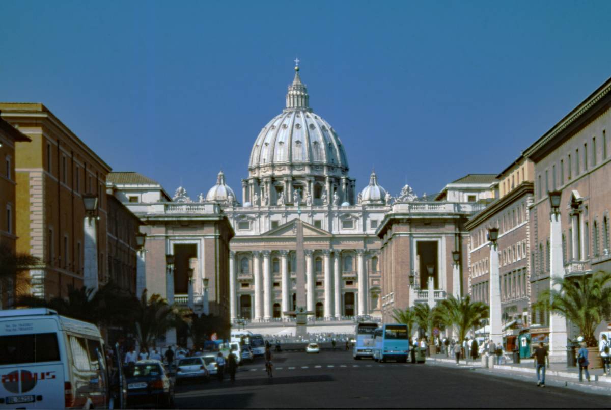 Via della Conciliazione mit Blick auf den Petersplatz